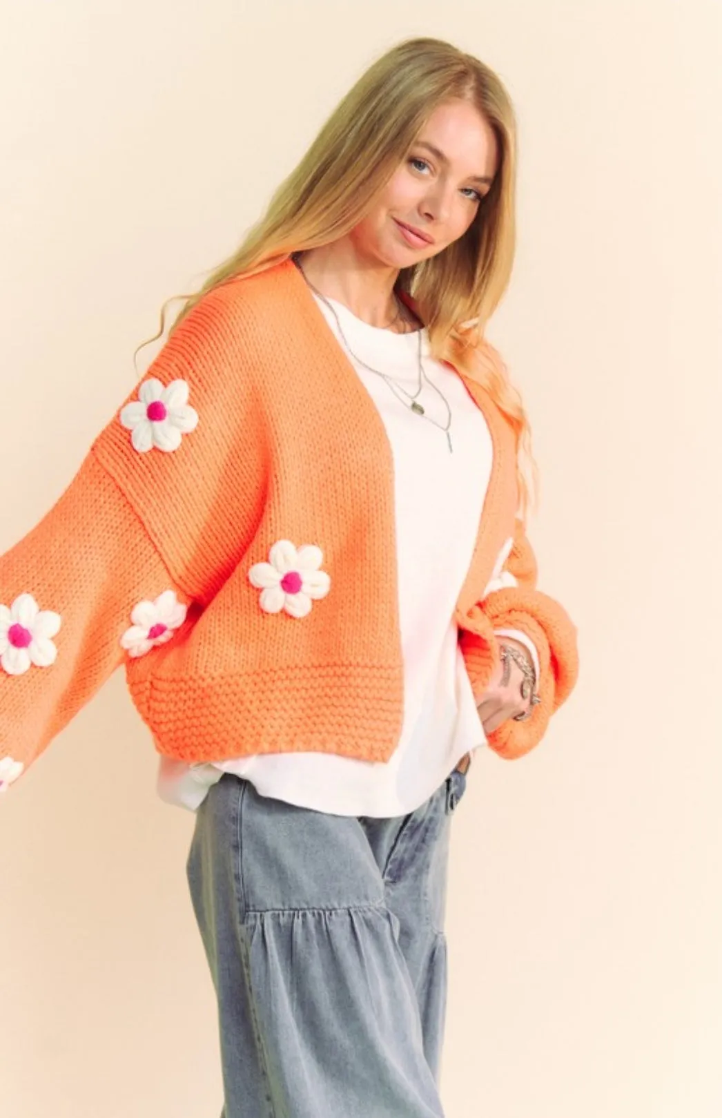 Chunky Knitted Daisy Cropped Cardigan