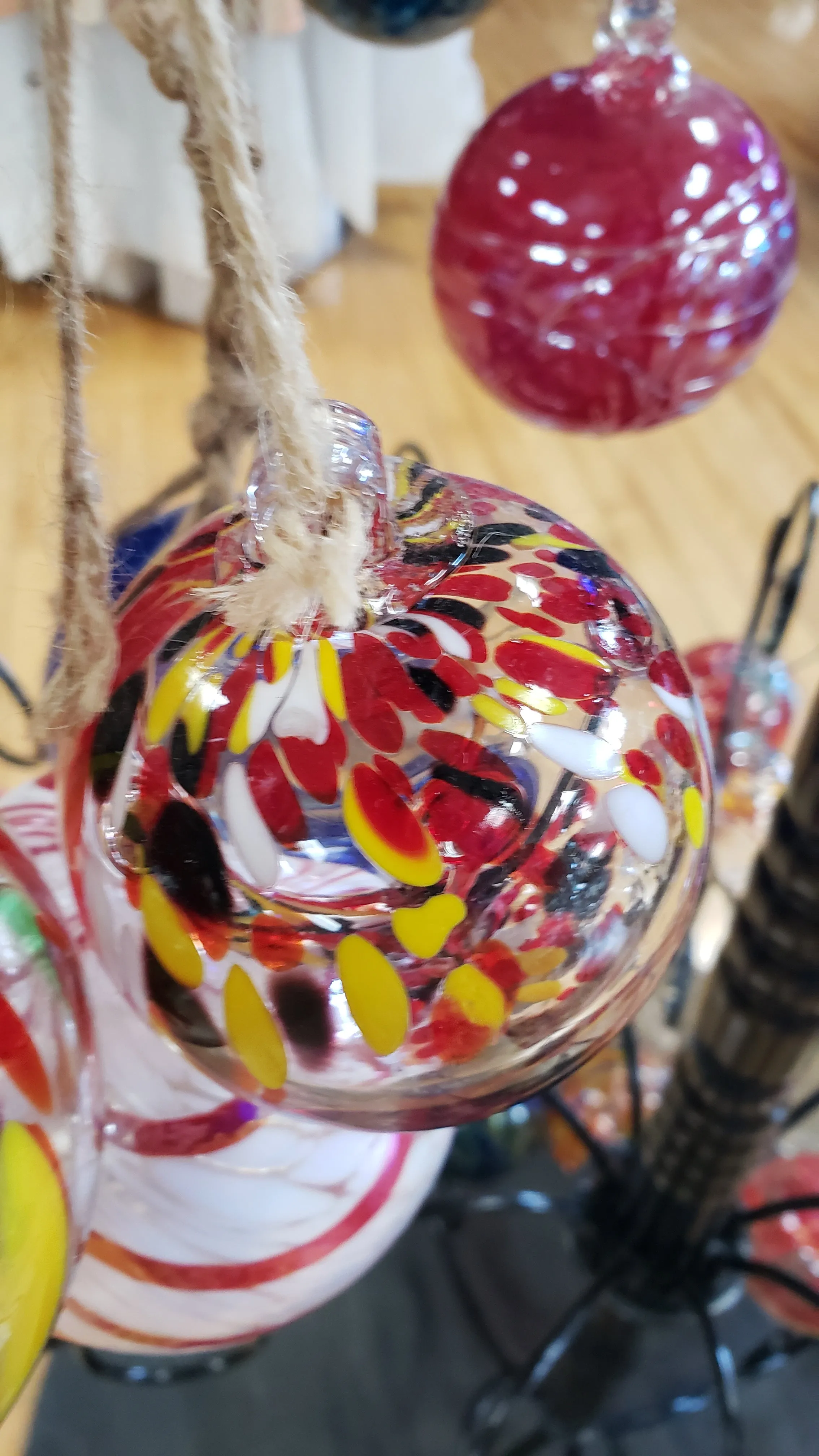 Early Autumn Mini Spirit Tree Ball 3 inches