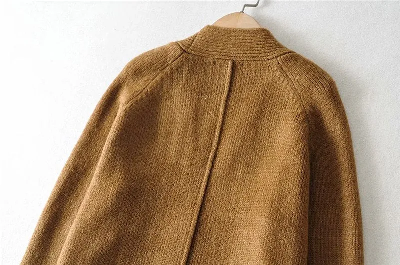 KNITTED CARDIGAN