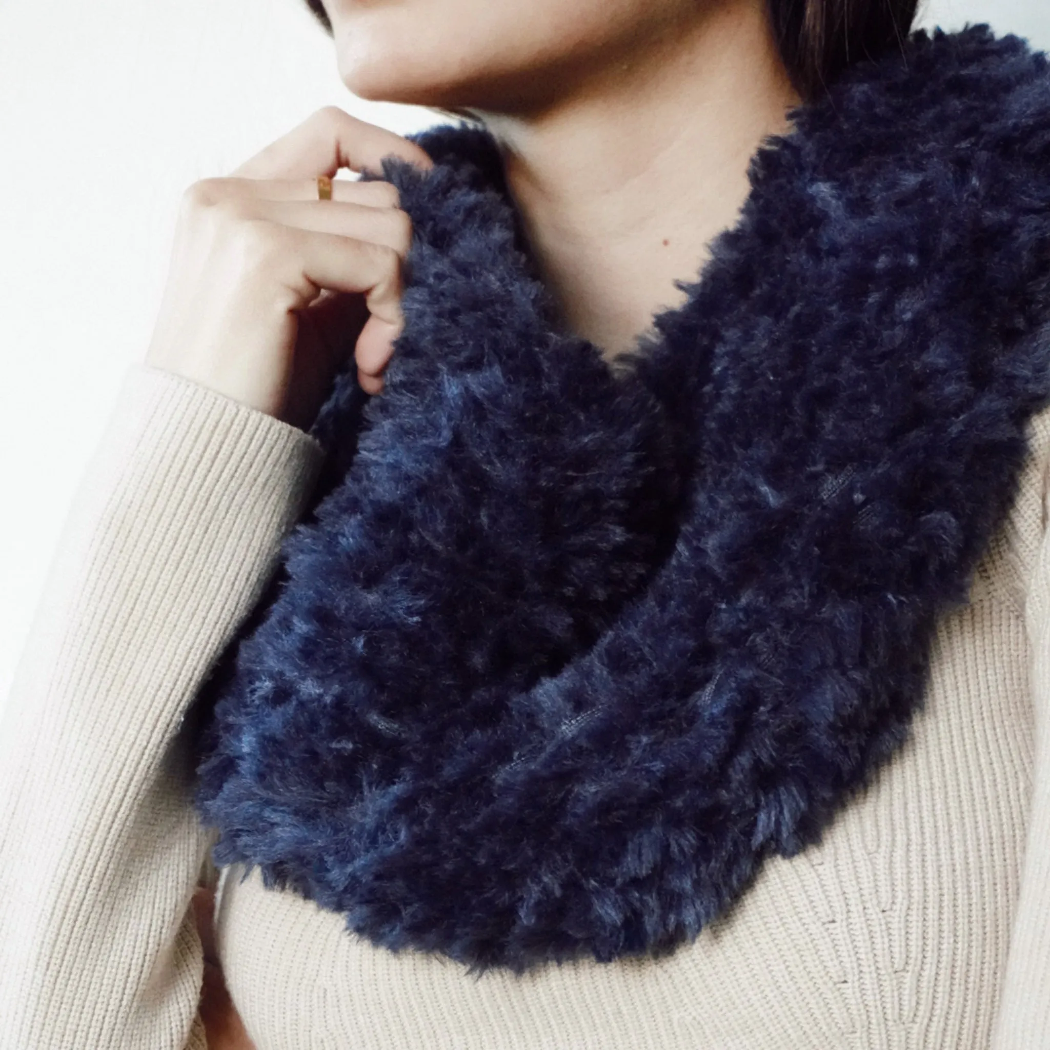 Wisteria Cowl